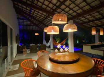 Casa de 5 quartos, Camaçari · Casa Sobrado Em Itacimirim Com 5|4, 05g E 400 m² | Terreno 700 m²