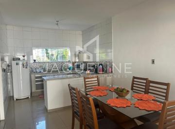 2024/04/9cb42f085add84b0b6d9ac75f3d2dbd5.jpg · Casa - Pinheirinho