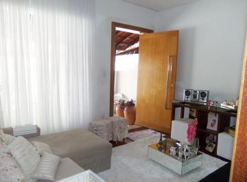 Foto 01 · Imperdível Casa À Venda Em Montes Claros - Mg, Bairro Santa Rita, 3 Quartos, 2 Suítes, 2 Salas, 3 Banh