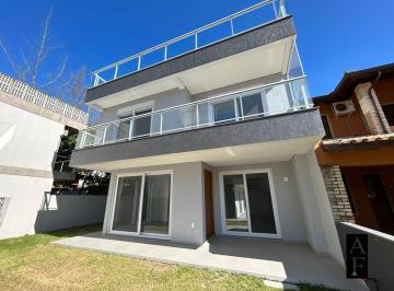 Casa · 161m² · 3 Quartos · 1 Vaga · Casa Em Garopaba, No Bairro Morrinhos Com Vista Do Mar