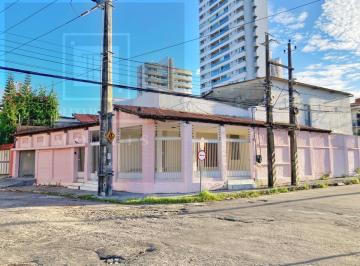 Comercial · 450m² · 6 Quartos · 3 Vagas · Casa / Predio Comercial de Esquina - 450 m² - Frente Praça - Bairro de Fátima