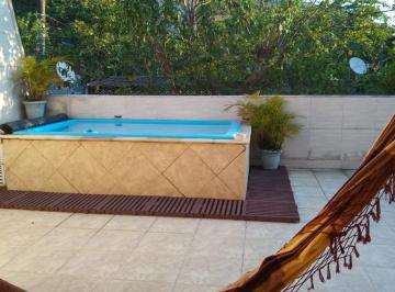 Casa de 2 quartos, Niterói · Casa À Venda por Rs 1.260.000 - São Francisco - Niterói - Rj