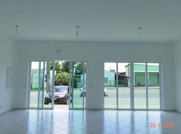 Comercial · 210m² · Comercial Para Aluguel - Em Medeiros