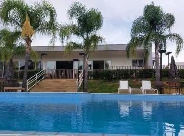Casa · 140m² · 3 Quartos · 4 Vagas · Casa À Venda - Em Medeiros