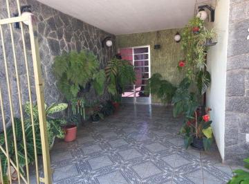Casa · 190m² · 2 Quartos · 1 Vaga · Casa À Venda - Na Vila Vianelo