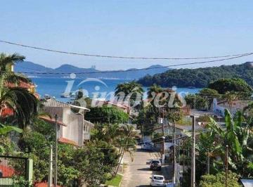 Casa · 384m² · 4 Quartos · 2 Vagas · Casa Mobiliada À Venda, a 250 m Do Mar, 4 Quartos, 2 Vagas,, Área de Festas E Piscina, Centro, Porto