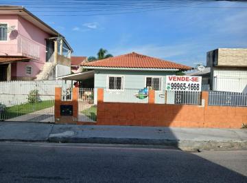 Comercial de 2 quartos, Biguaçu · Casa Comercial Para Venda Em Biguaçu, Bom Viver, 2 Dormitórios, 1 Banheiro, 2 Vagas