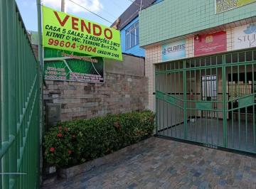Casa de 6 quartos, Aracaju · Vendo Ótima Clinica Na Gentil Tavares