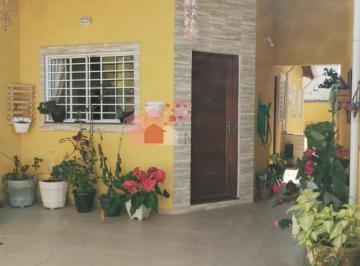 Casa · 60m² · 2 Quartos · 2 Vagas · Casa Para Venda Em Itanhaém, Jardim Suarão, 2 Dormitórios, 1 Suíte, 2 Banheiros, 2 Vagas