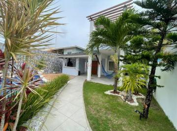 Casa · 205m² · 5 Quartos · 2 Vagas · Casa Em Condomínio Em Pitangueiras, 5/4