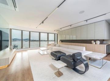 Apartamento · 261m² · 4 Quartos · 3 Vagas · Apartamento Decorado À Venda No Yachthouse By Pininfarina Em Balneário Camboriú