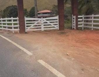 2692_imovelintegrado_imovelweb_1.jpg · Fazenda Centro Cantagalo Rj