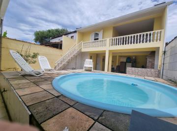 Casa de 4 quartos, Curitiba · Casa No Balneário Albatroz