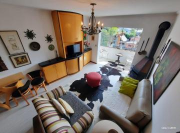 3ef04d5a-9ac1-4fdd-9ec8-e78bc69f798a · Apartamento À Venda - No Centro