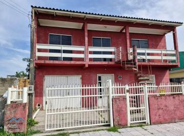 Casa · 240m² · 5 Quartos · 2 Vagas · Casa À Venda - No Centro