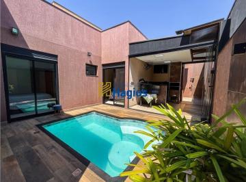 Casa · 150m² · 3 Quartos · 4 Vagas · Casa de Térrea Em Condomínio Fechado Com Espaço Gourmet E Piscina Aquecida