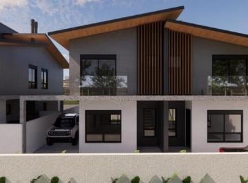 34224_icOp2K32syg3SxnMk3wm6_34224667d9eaf84727.jpg · Casa Residencial de 3 Dorms No Bairro Santa Mônica