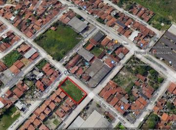 Terreno · 800m² · Oportunidade Única, Vendo Terreno Com 800 m² No Parque de Exposição.