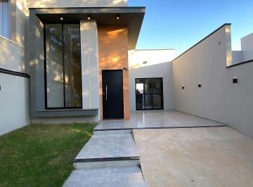 Casa de 3 quartos, Tatuí · Casa Em Condomínio a Venda Em Tatui