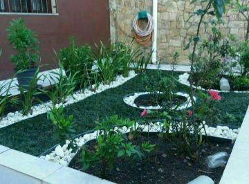 Casa de 3 quartos, Ribeirão Pires · Casa Plaina Com Terreno de 350 m², 10 m de Frente - Aceita Permuta!