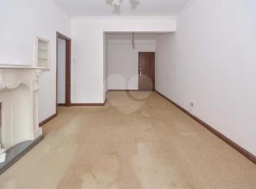 Área de Serviço · Apartamento de 3 Quartos, 2 Banheiros, No Centro Ao Lado Do Calçadão Da Xv
