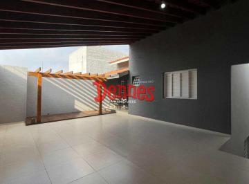 Casa · 180m² · 3 Quartos · 3 Vagas · Sobrado À Venda No Jardim Primavera.