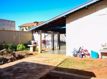 Casa · 160m² · 4 Quartos · 2 Vagas · Casa 160 m² Área Útil, Com 4 Dormitórios Sendo 1 Suíte, 3 Vagas, Com Amplo Quint