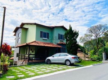 Casa · 300m² · 3 Quartos · 4 Vagas · Casa Duplex, Com Área de Lazer, Em Condomínio, Em Resende