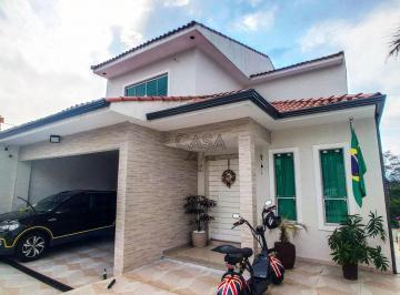 Casa · 392m² · 4 Quartos · 3 Vagas · Casa Com 4 Quartos, No Jardim Brasília 2, Em Resende