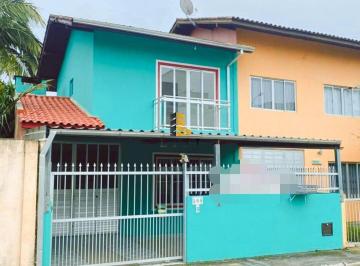 Casa · 88m² · 2 Quartos · 3 Vagas · Sobrado Geminado Em Bombas, Bombinhas/sc