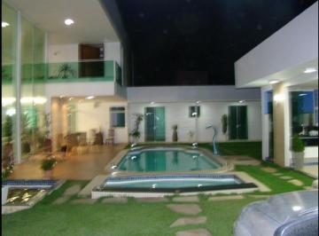 Casa de 4 quartos, Aracaju · Vendo Excelente Casa 4 Suítes. 750 m². Próximo a Praia. Ideal Para Eventos