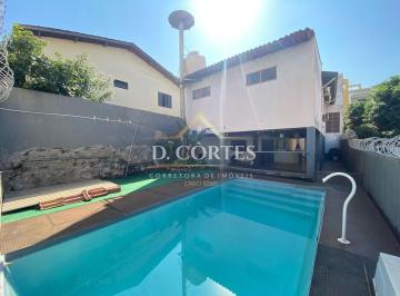 Casa · 463m² · 4 Quartos · 2 Vagas · Casa No Irmãos Soares À Venda a 300 m Da Igreja Da Medalha Em Uberaba - Mg