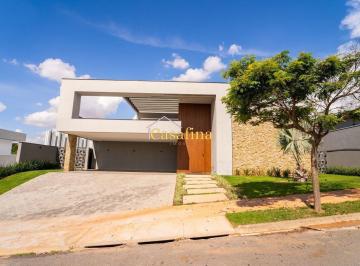 Casa · 440m² · 4 Quartos · 6 Vagas · Casa Em Condomínio Saint Patrick