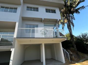 Casa · 206m² · 3 Quartos · 2 Vagas · Sobrado Em Condomínio No Bairro Glória