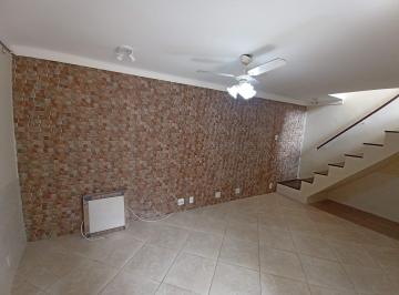 Casa de 2 quartos, Rio de Janeiro · Casa de Vila Vazio Sala Dois Quartos Suite Terraço No Engenho de Dentro