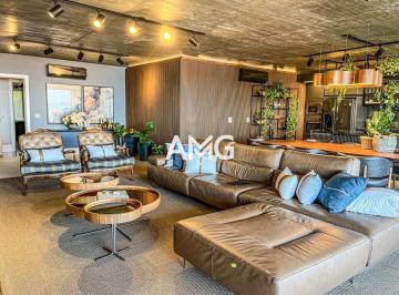 Apartamento · 258m² · 4 Quartos · 4 Vagas · Edifício Reserve