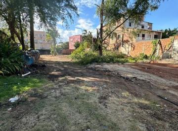 f5ee3bf9dd220dd077560f15dc3f34b8.jpg · Vendo Terreno Plano Para Construção de Casas/villages, Condomínio Ou Para Empresas No Centro de Laur