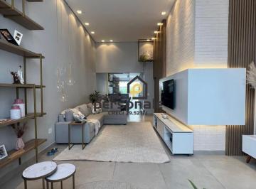 Foto 01 · Casa Decorada Em Condomínio: 3 Quartos, 3 Suítes, Sala 2 Ambientes, 4 Banheiros, 4 Vagas, 155 m² Em C