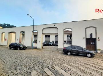 2024/07/0500ab30a960b5a7b0915db97d60f558.jpg · Sala Comercial de 65 m² No Centro Histórico de São Francisco Do Sul - Sc: 3 Salas, 1 Banheiro, 1 Vaga D