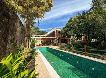 Casa · 500m² · 5 Quartos · 3 Vagas · Linda Casa Moderna de Canal Em Cond. de Luxo Com Praias Privativas