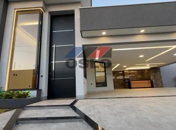 2024/08/12d17b10d8adf01a500bfd7b55b160b2.jpg · Casa Com 03 Quartos Sendo 01 Deles Uma Suíte, Localizada No Setor Garavelo, Aparecida de Goiânia