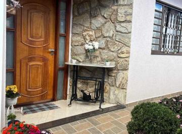 Casa · 232m² · 4 Quartos · 6 Vagas · Casa À Venda Em Poços de Caldas/mg