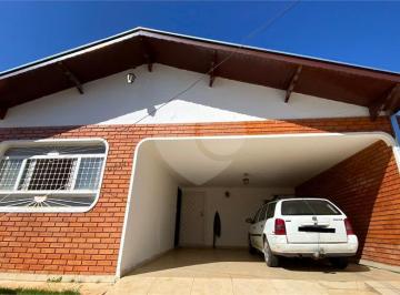 Área de Serviço · Casa Em Otima Localizaçao Proxima Da Esalq