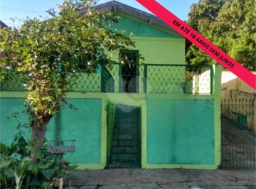 Área de Serviço · Casa À Venda No Bairro Jaraguá Com 250 m² Terreno