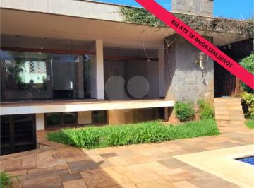 Área de Serviço · Casa Com Vocação Comercial À Venda No São Dimas Com 3 Suítes