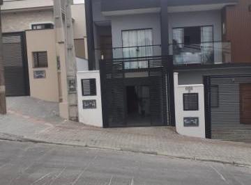 Foto 01 · Casa Vende Bairro Floresta Joinville - Buch Imóveis