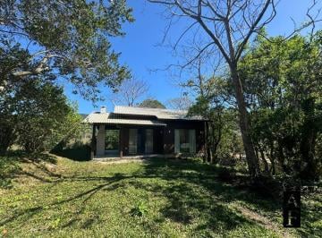 Casa · 79m² · 2 Quartos · Casa Com Astral de Sítio Em Garopaba Sc