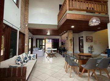 Casa · 250m² · 8 Quartos · 4 Vagas · Imoveis - Em Barreirinha