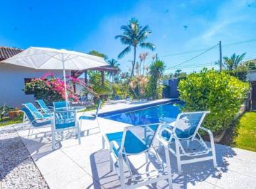 9327022f59ba0e19bb478dba1fb8e6d0.jpg · Casa Com 6 Dormitórios À Venda, 349 m² por R$2.000.000 - Praia de Pernambuco - Guarujá/sp