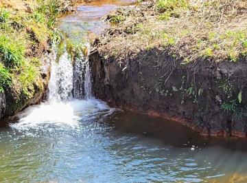 Rural de 2 quartos, Bueno Brandão · Chácara Do Lago